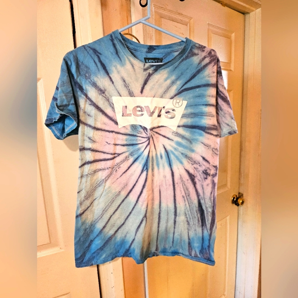 Levi's Tie Dye Tee shirt